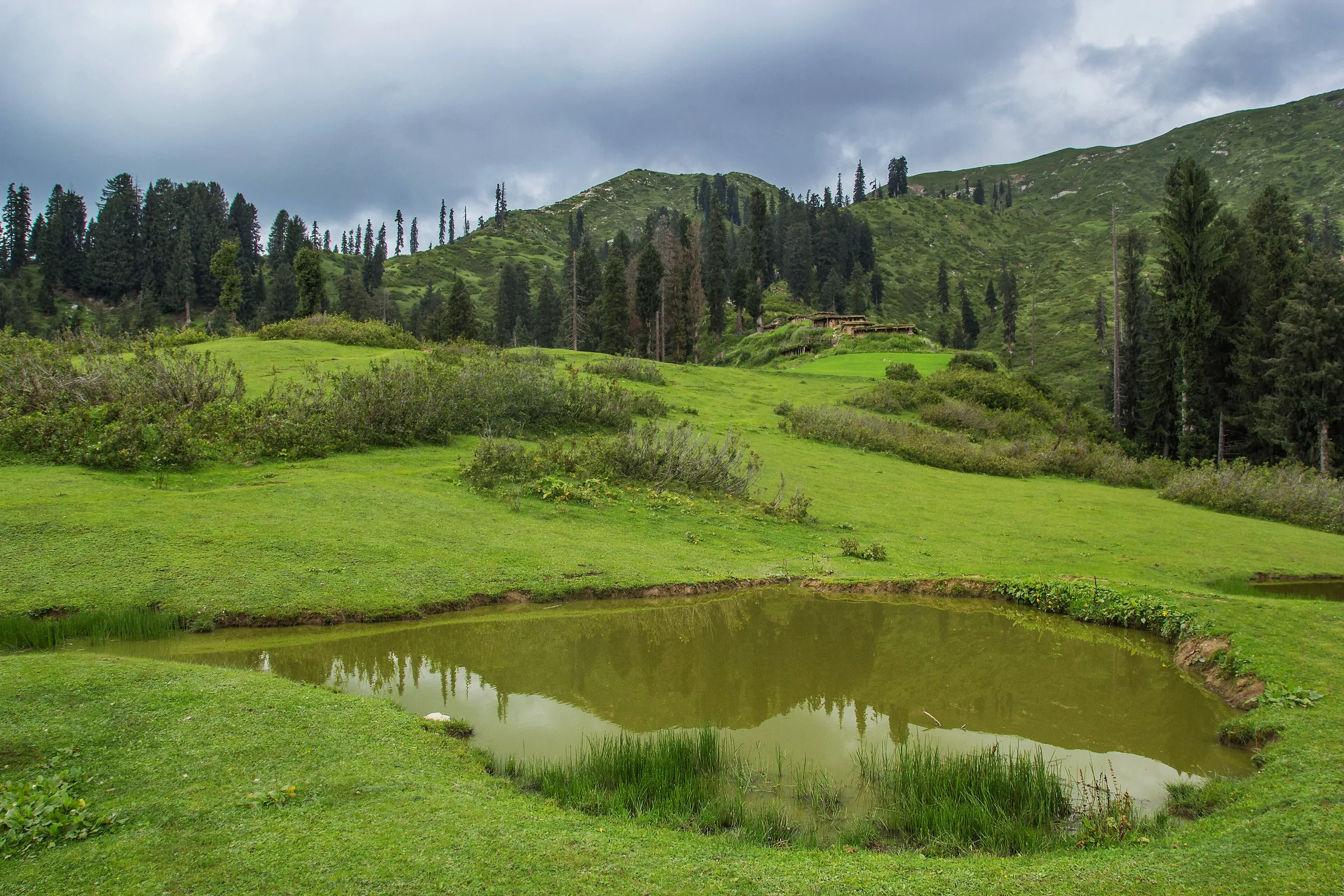 Kunaali, upper Siran